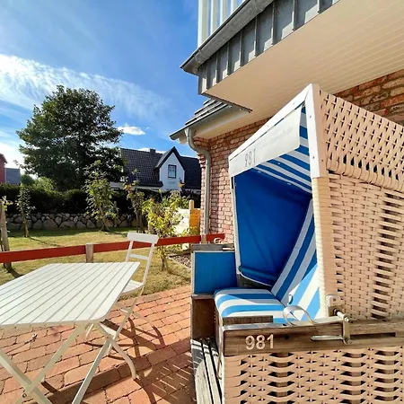Haus Duenenrose App 1 Mit Terrasse *